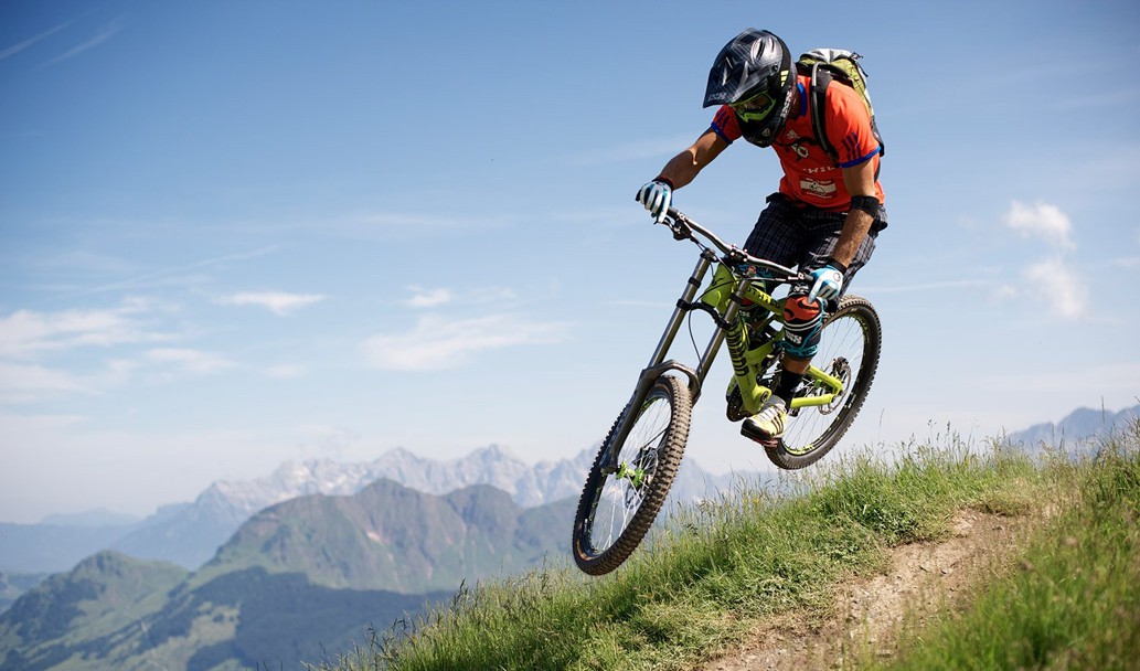 Горный велосипед (маунтинбайкинг)